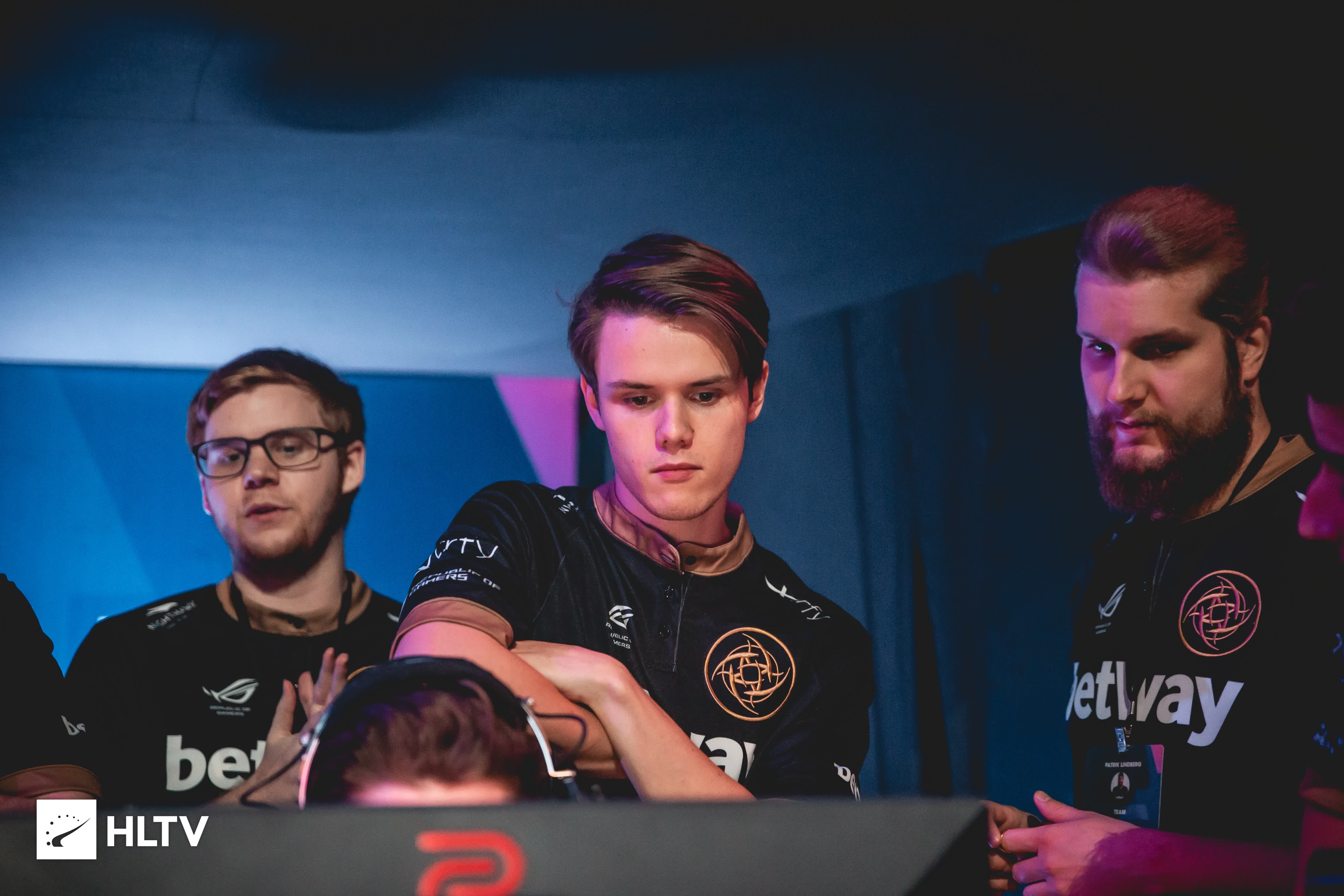 保持高强度 保持高强度