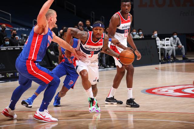 山东男篮选对了，连续2场比赛全队第一，中国男篮会有他一席之地吗